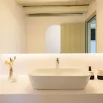 Thalatta Paros