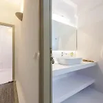 Thalatta Paros *