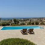 Thalatta Paros Villa