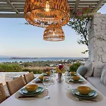 Thalatta Paros Villa