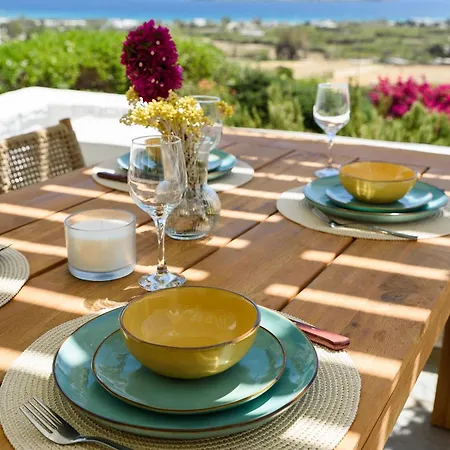 Thalatta Paros *