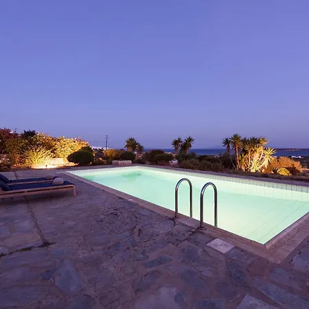 Thalatta Paros Villa *