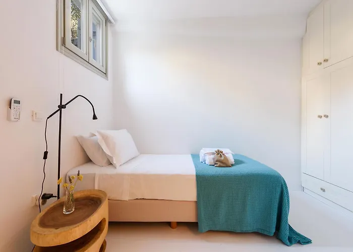 Thalatta Paros Villa