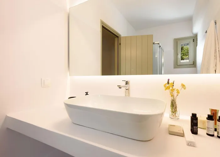 Thalatta Paros Villa *