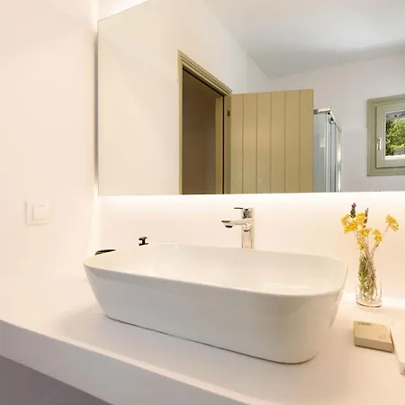 Thalatta Paros 别墅 *