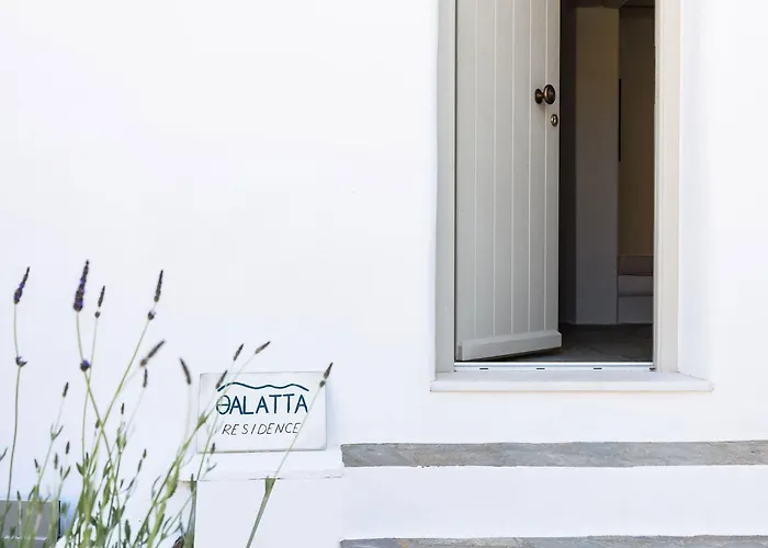 Thalatta Paros Villa *